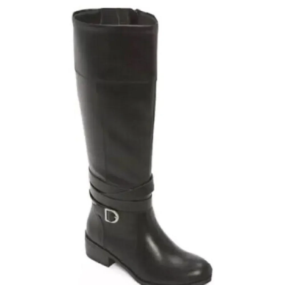 St. John's Bay Womens Boots